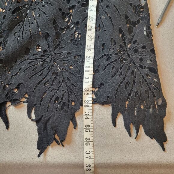 Sugar Lips Black Lace Bodycon Dress Size Small - Picture 9 of 11